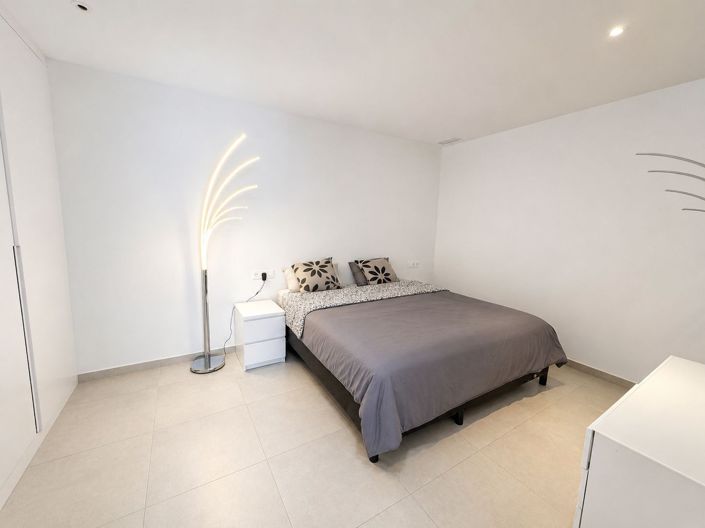 Image No.33-4 Bed Villa for sale