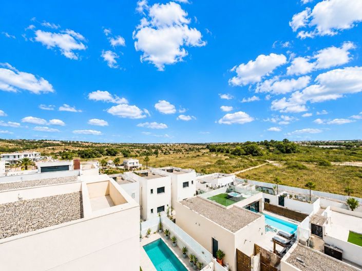 Image No.45-4 Bed Villa for sale