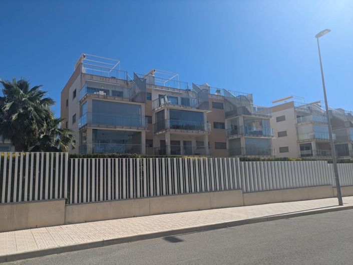 Image No.27-3 Bed Penthouse for sale