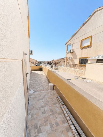 Image No.19-2 Bed Apartment for sale