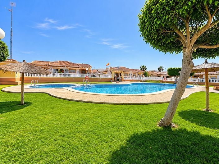 Image No.22-2 Bed Apartment for sale