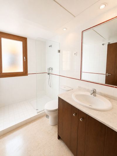 Image No.18-2 Bed Apartment for sale