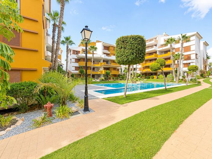 Image No.19-2 Bed Apartment for sale