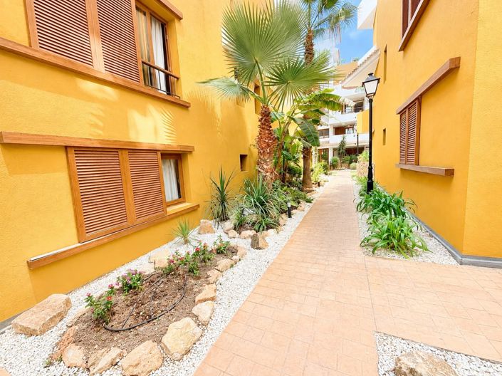 Image No.21-2 Bed Apartment for sale