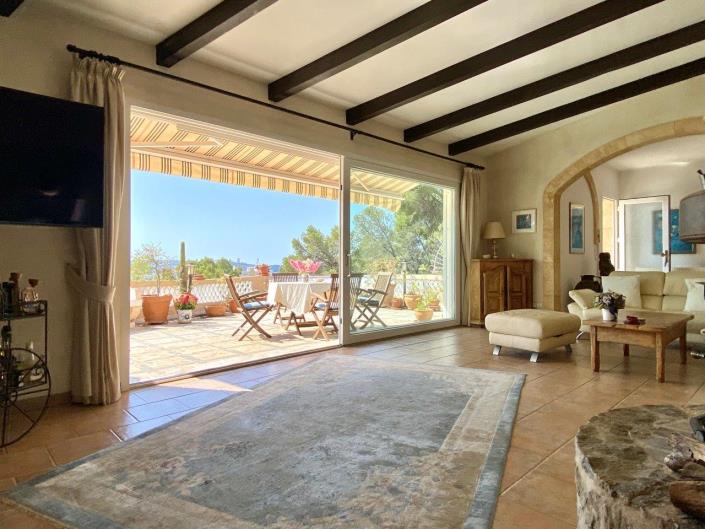 Image No.4-2 Bed Villa / Detached for sale