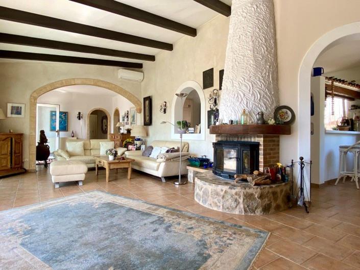 Image No.3-2 Bed Villa / Detached for sale