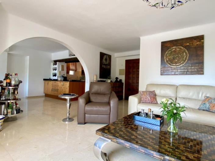 Image No.5-2 Bed Apartment for sale