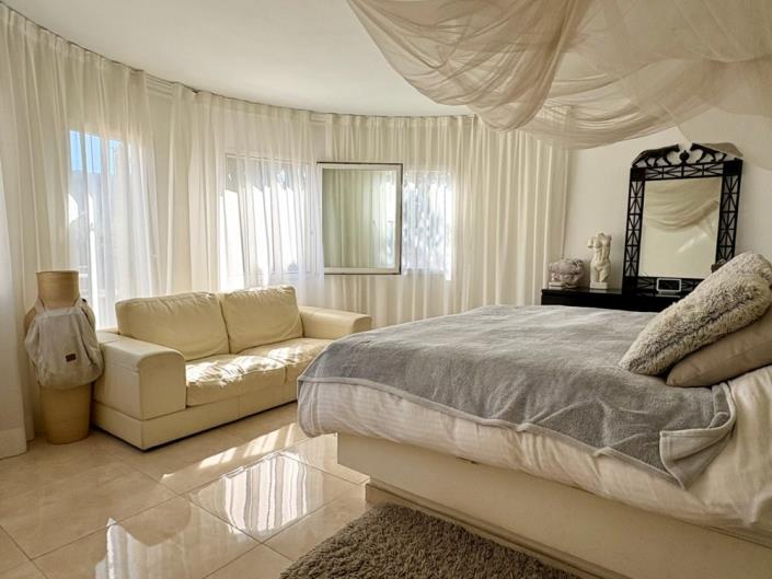 Image No.8-4 Bed House/Villa for sale