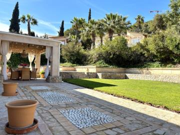 3c31cc18-c661-4031-b3f2-ea9b2b0dcea4