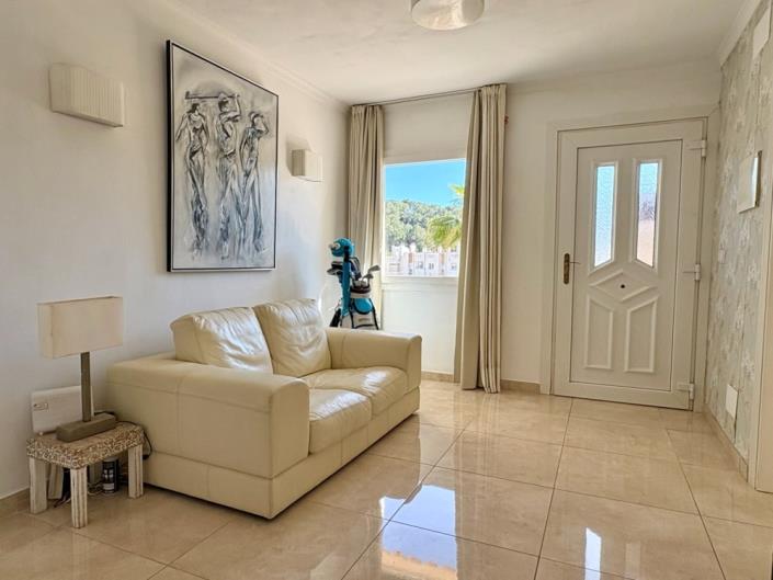 Image No.20-4 Bed House/Villa for sale