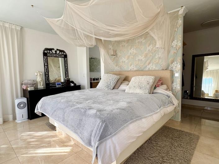 Image No.7-4 Bed House/Villa for sale