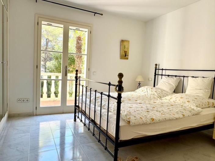 Image No.10-3 Bed House/Villa for sale