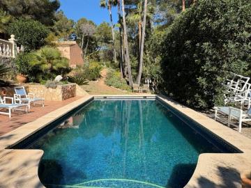 4283ed99-2302-4efe-8f2b-31f312f9f66f