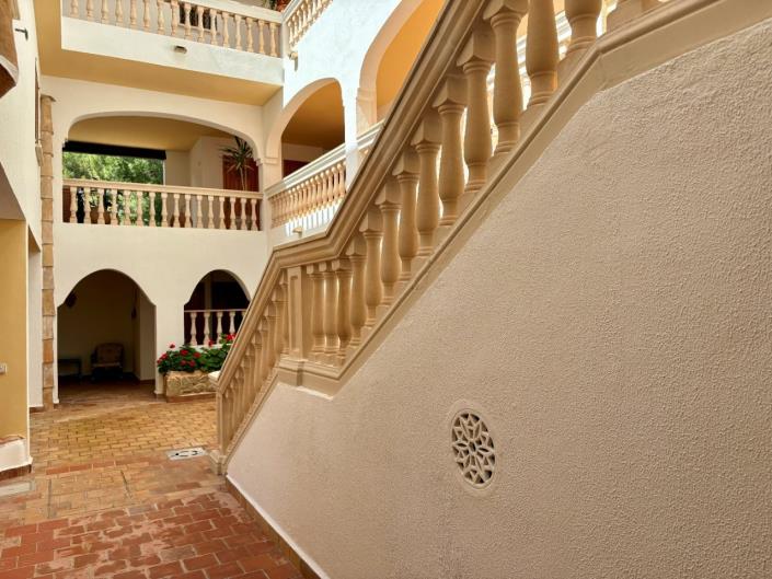 Image No.10-1 Bed Apartment for sale