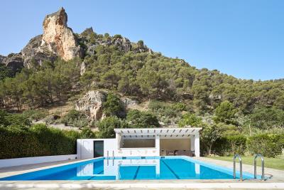 Pool-1