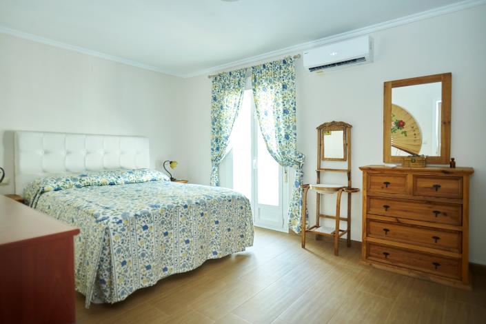 Image No.36-7 Bed House/Villa for sale