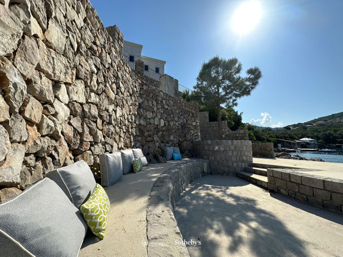 Image No.27-7 Bed Villa for sale