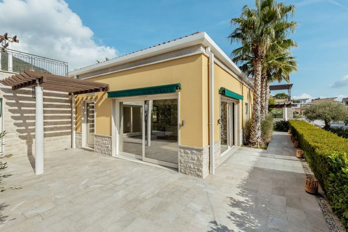 Image No.20-Villa de 3 chambres à vendre à Herceg Novi