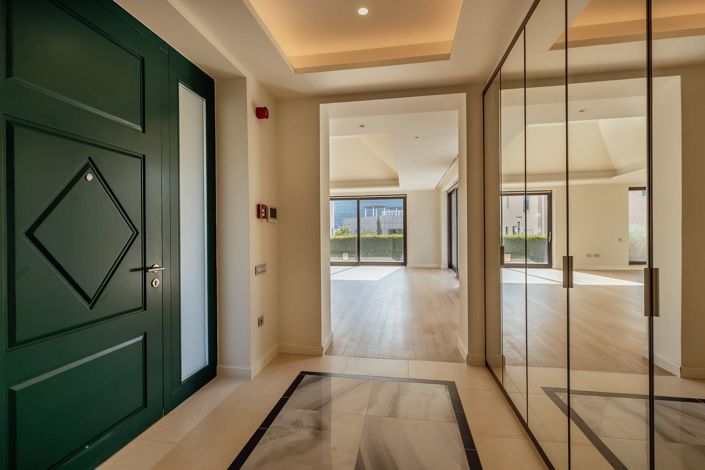 Image No.6-3 Bed Villa for sale