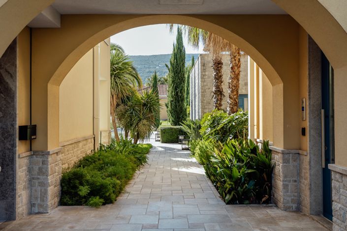 Image No.28-2 Bed Apartment for sale