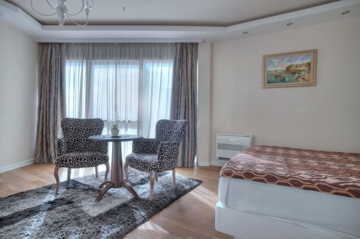 Image No.18-3 Bed Apartment for sale