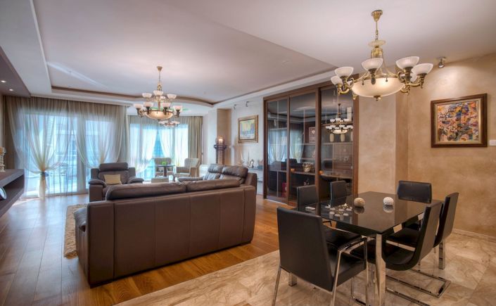 Image No.28-3 Bed Apartment for sale