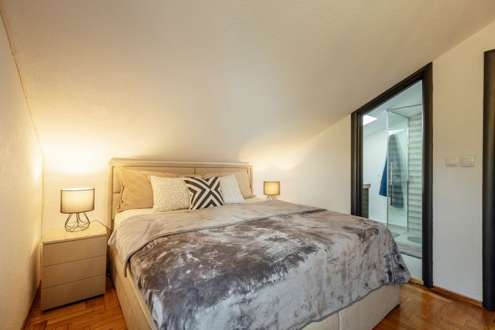 Image No.11-2 Bed Apartment for sale