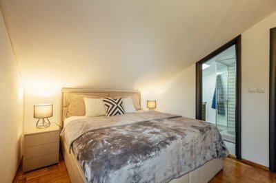 10-kotor-dobrota-two-bedroom-penthouse-apartm