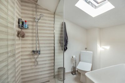 11-kotor-dobrota-two-bedroom-penthouse-apartm