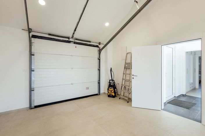 Image No.18-Villa de 4 chambres à vendre à Podi