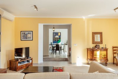 6-tivat-lepetane-authentic-stone-villa-on-the