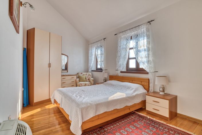 Image No.11-5 Bed Villa for sale