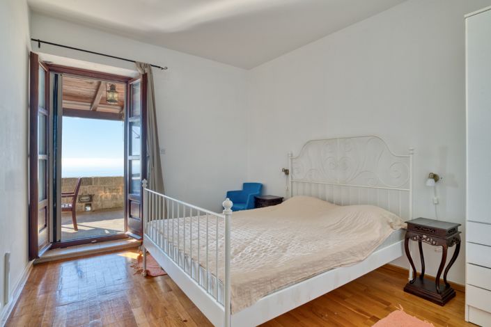 Image No.8-5 Bed Villa for sale