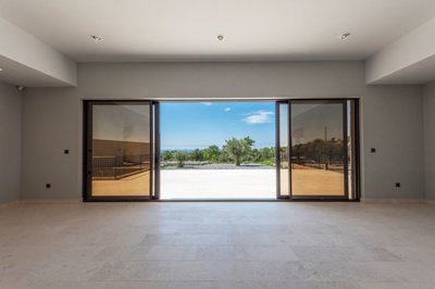 13-tivat-djurasevici-an-exceptional-villa-est