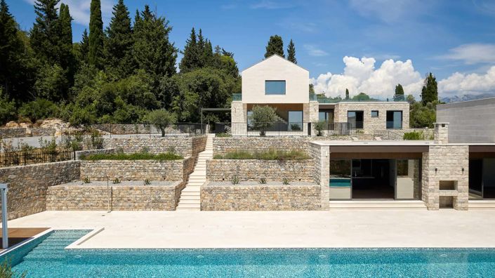 Image No.2-Villa de 6 chambres à vendre à Tivat