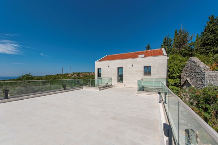 Image No.29-6 Bed Villa for sale