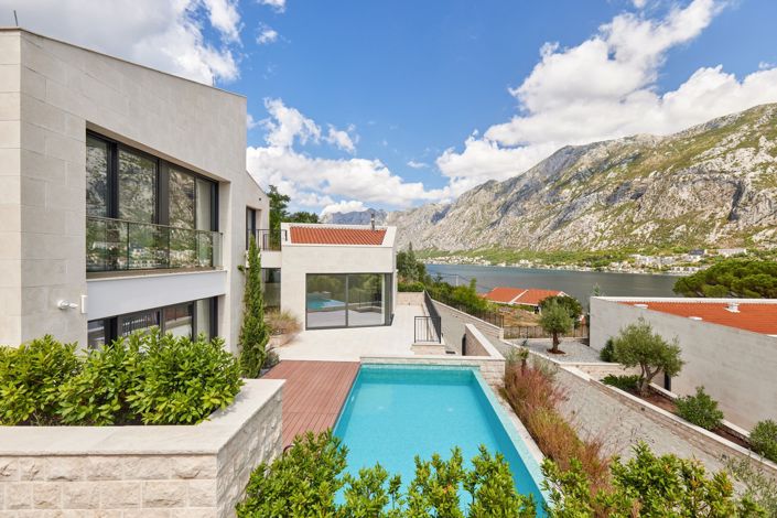 Image No.6-4 Bed Villa for sale