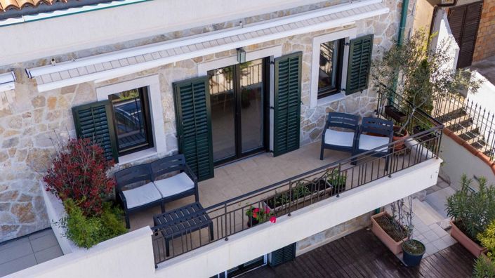 Image No.1-3 Bed Apartment for sale