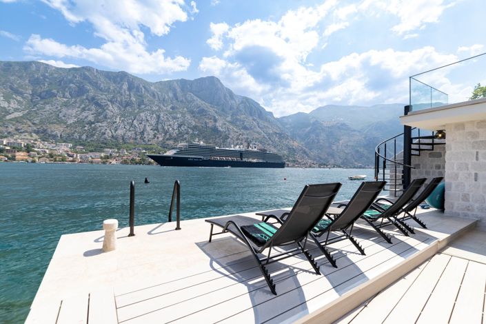 Image No.9-3 Bed House for sale