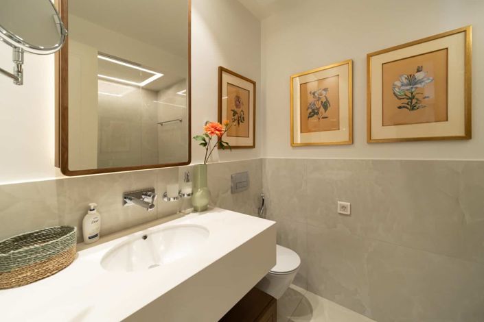 Image No.12-2 Bed Apartment for sale