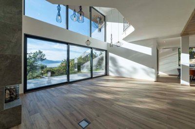 6-kotor-kavac-a-contemporary-family-villa-wit