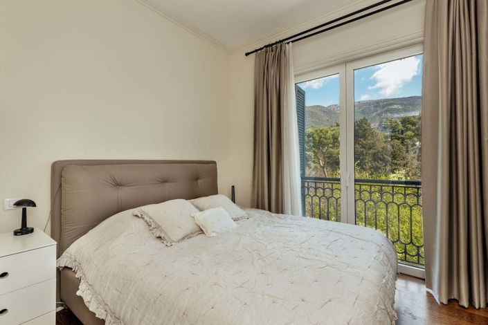 Image No.21-3 Bed Apartment for sale