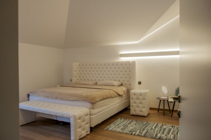 Image No.29-3 Bed Villa for sale