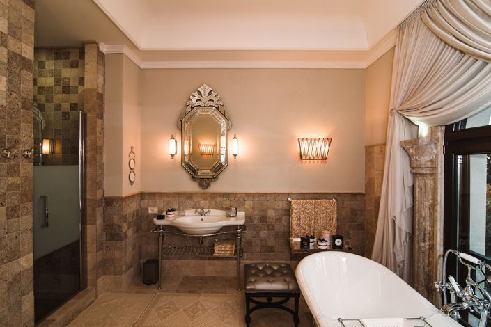 Image No.9-5 Bed Villa for sale