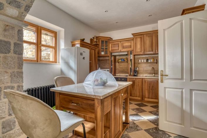 Image No.12-4 Bed Villa for sale