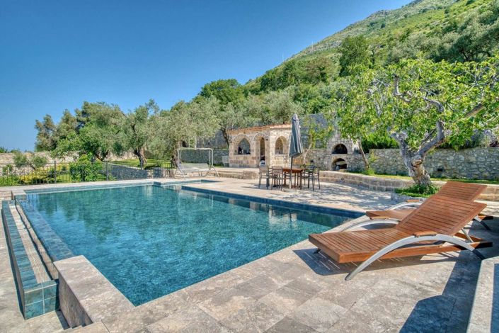 Image No.29-4 Bed Villa for sale