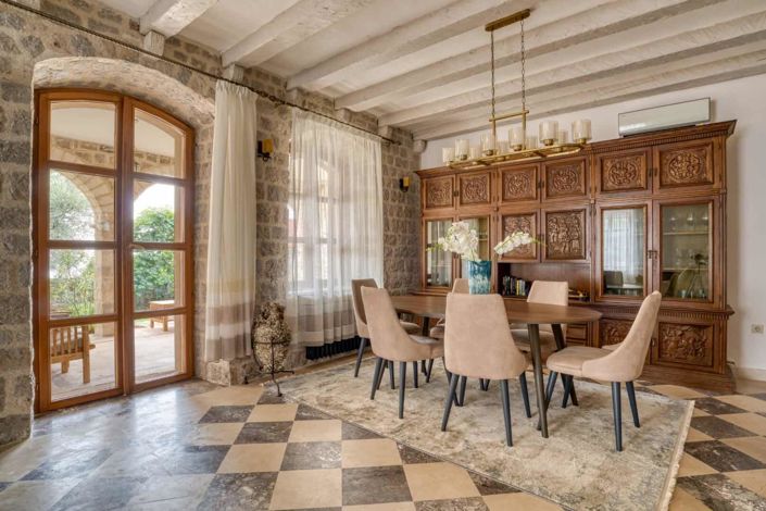 Image No.8-4 Bed Villa for sale