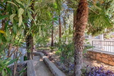 13-bar-utjeha-three-bedroom-house-in-the-imme