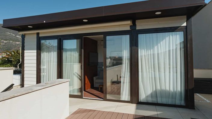 Image No.24-4 Bed Apartment for sale