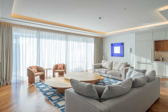 Image No.4-4 Bed Apartment for sale